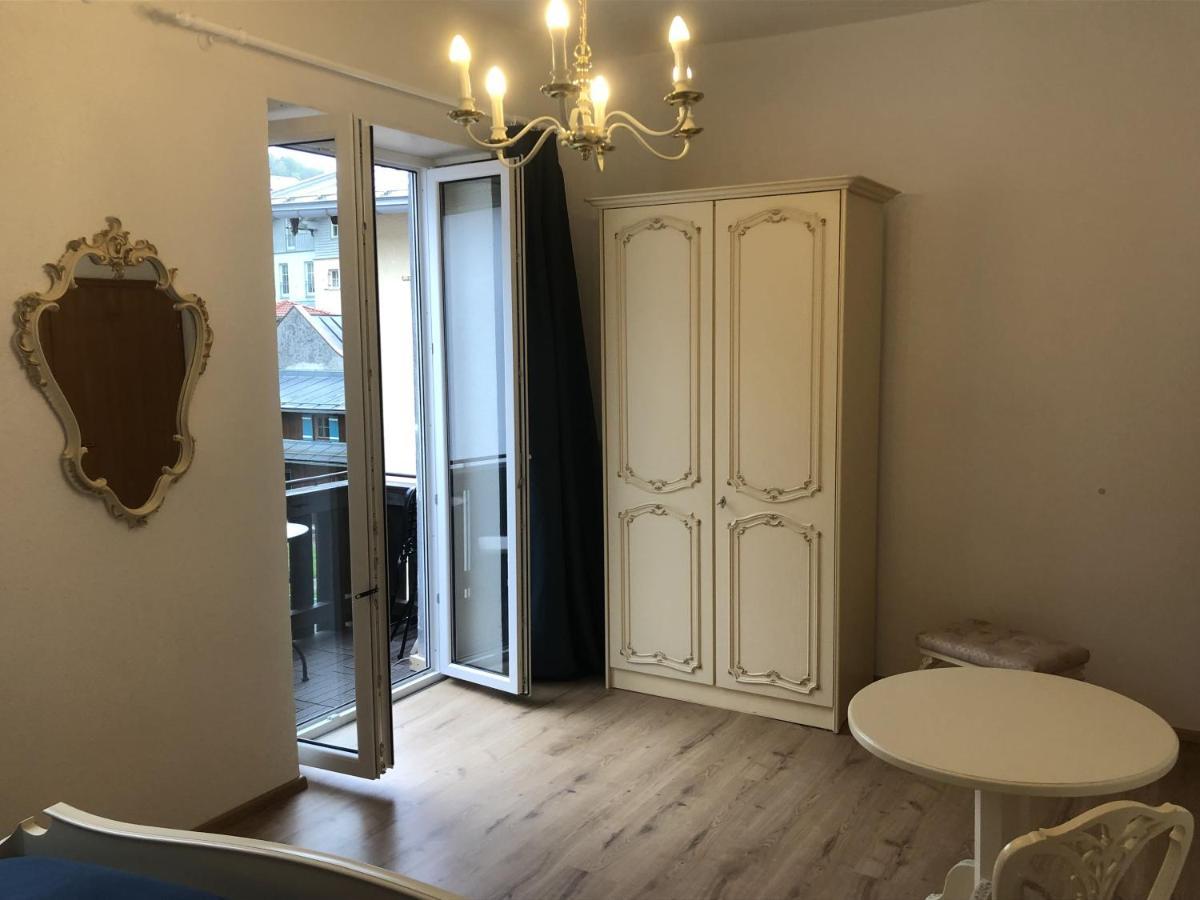 Pension Und Ferienwohnung Frech Марктшелленберг Экстерьер фото