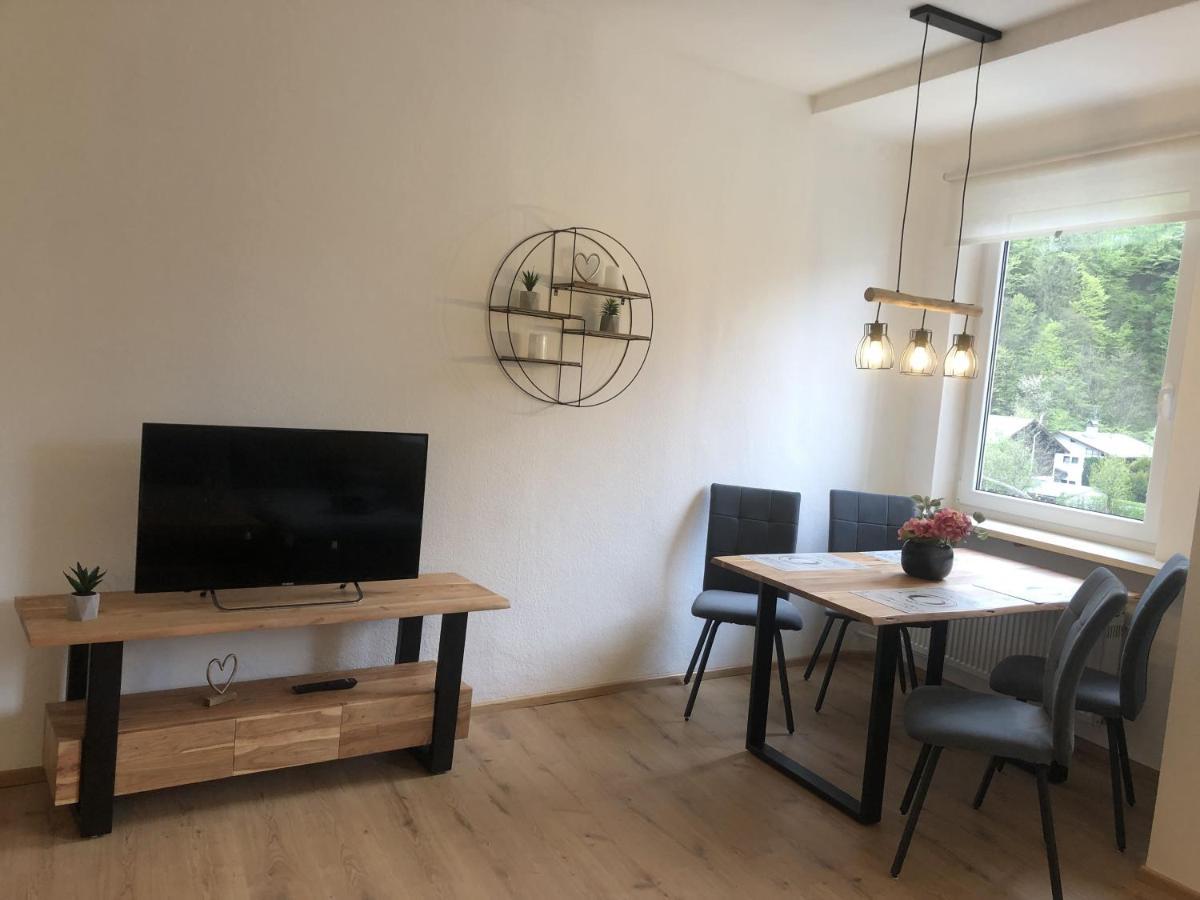 Pension Und Ferienwohnung Frech Марктшелленберг Экстерьер фото