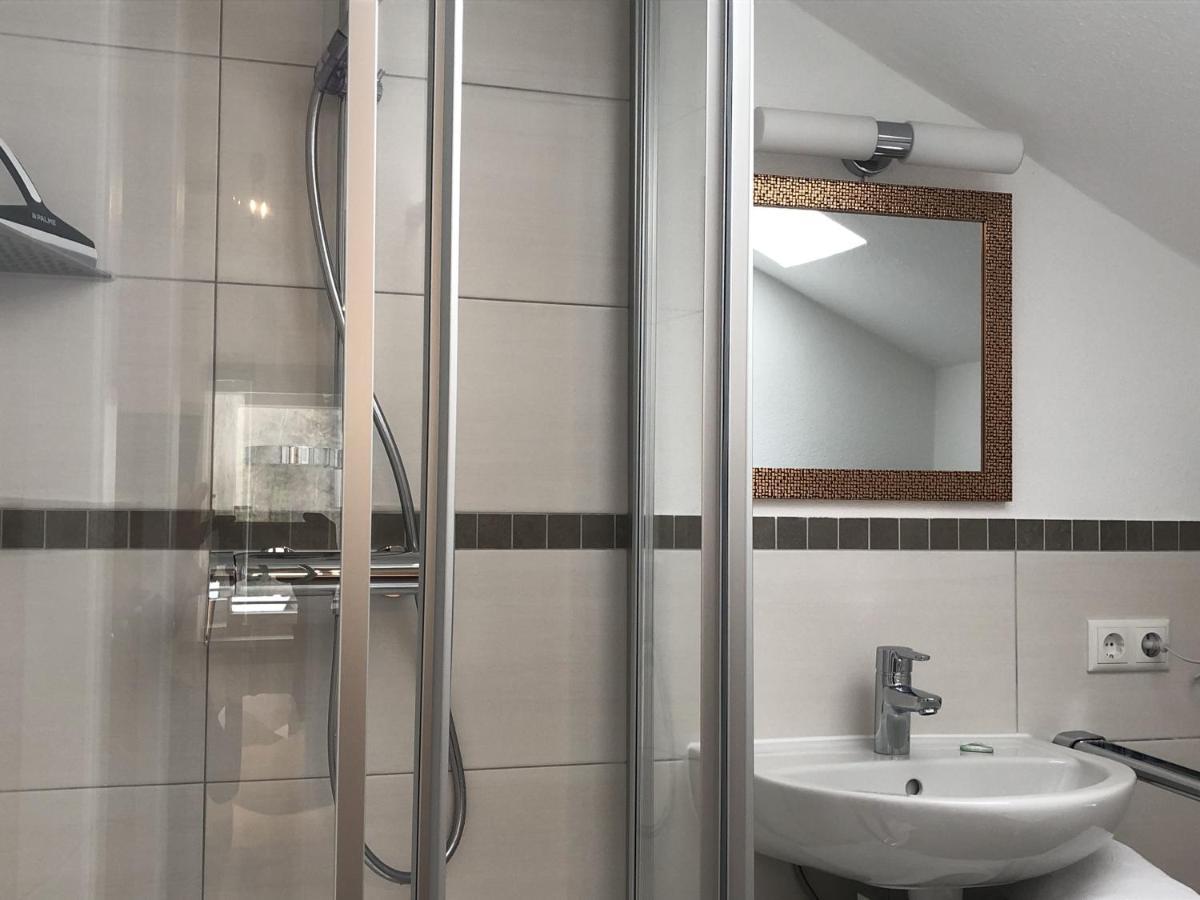 Pension Und Ferienwohnung Frech Марктшелленберг Экстерьер фото